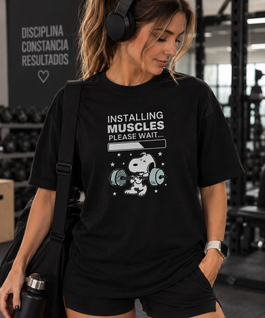 Polera Snoopy Instalando Músculo